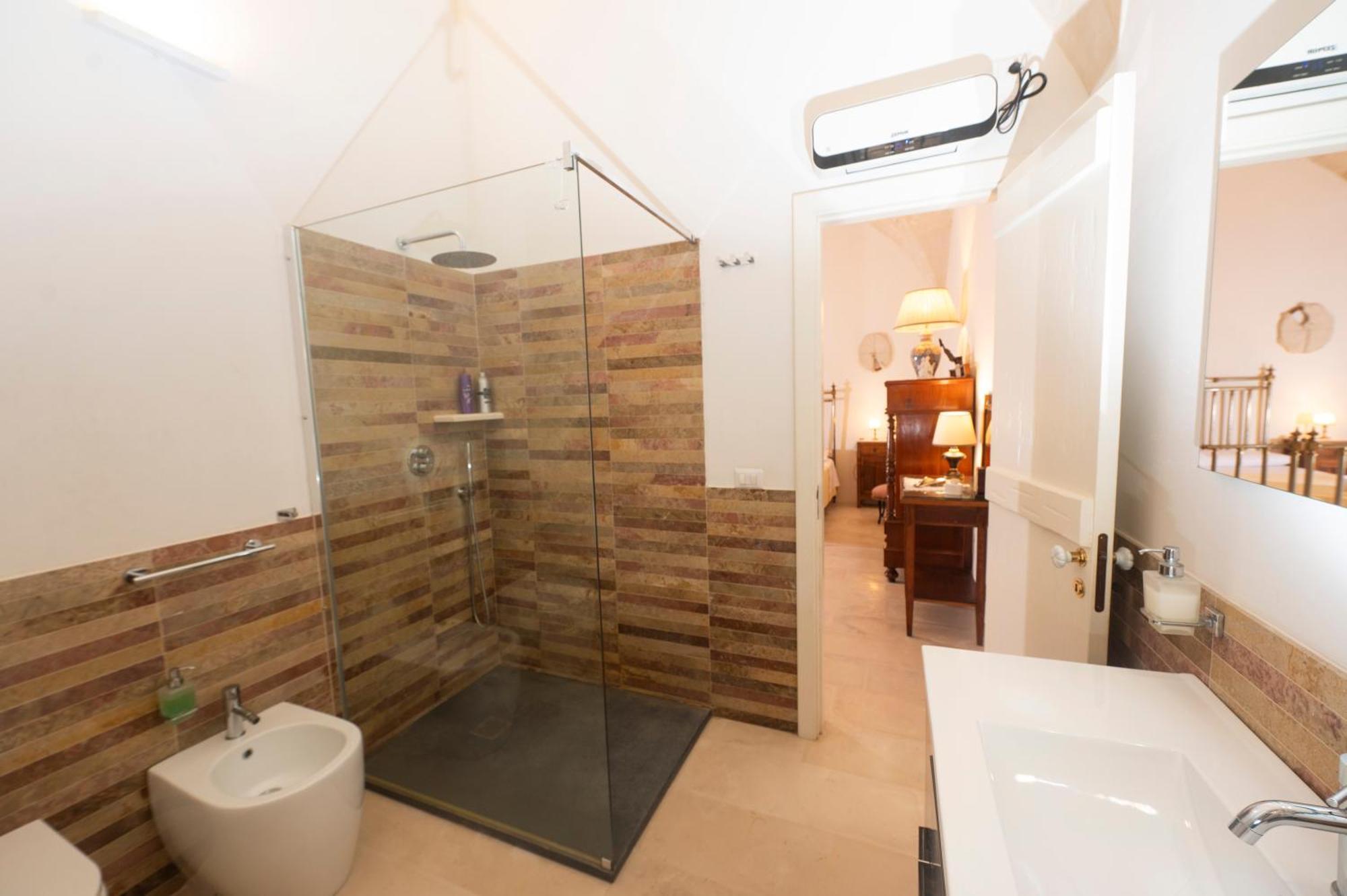 Basseo33 Suite เลชเช ภายนอก รูปภาพ